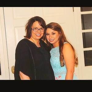 Meet your Posher, Mckenzie